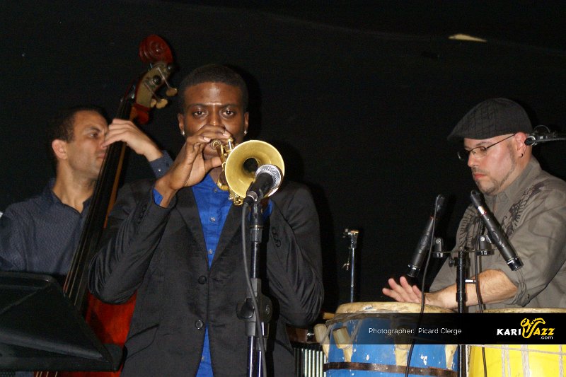 xDSC03973.jpg - SONY DSC                     